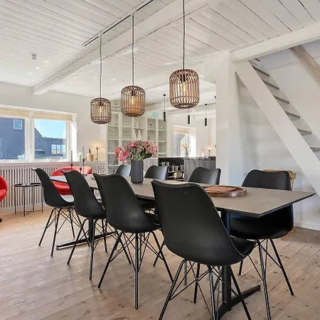 Eksklusivt Med Aktivitetsrum Sj523 Feriehus