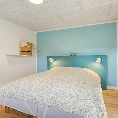 Feriehus Eksklusivt Med Aktivitetsrum Sj523